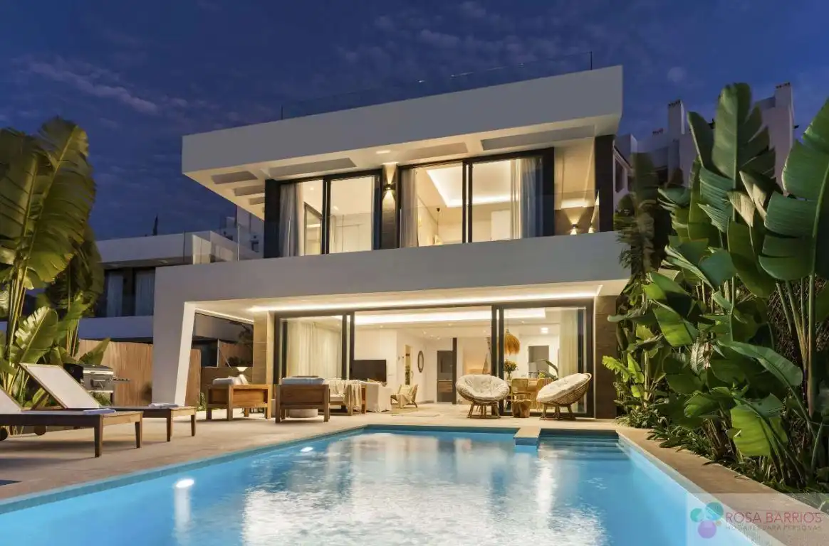 Villa con piscina in vendita a Selwo, imagen 18