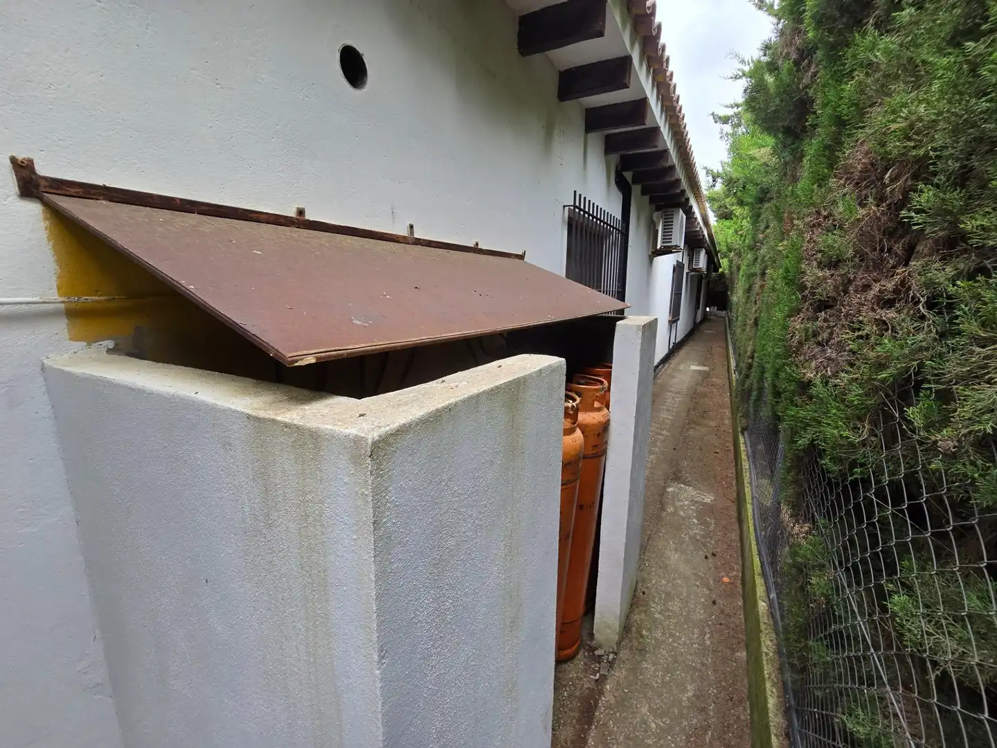 Vista exterior de Casa o xalet en venda en Jerez de la Frontera amb Aire condicionat, Calefacció i Terrassa