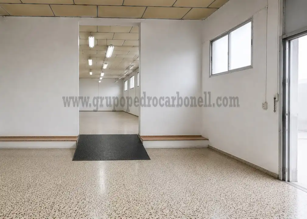 Nau industrial en venda en Elche / Elx