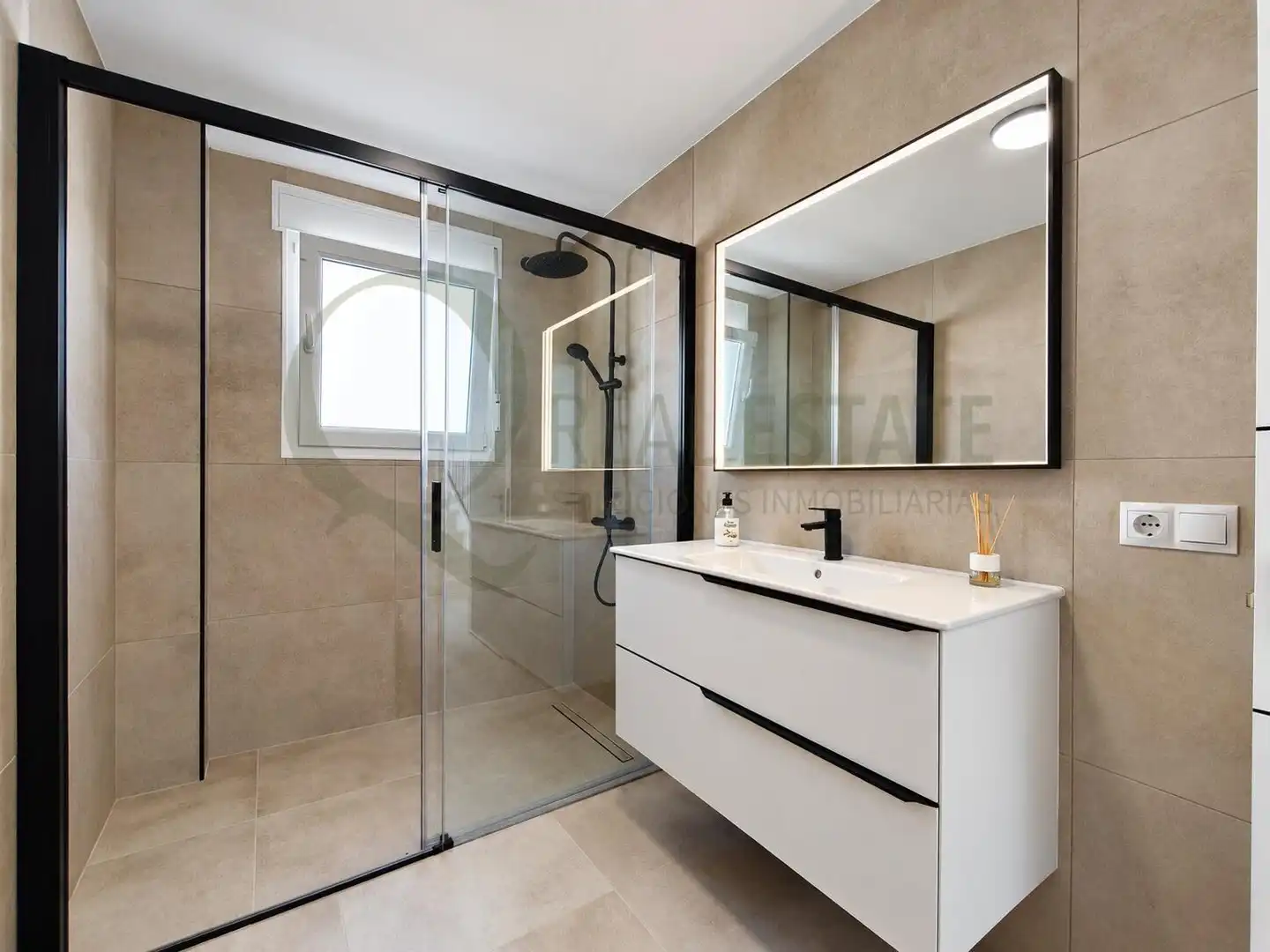 Detached house with garden for sale in Calle Calle Torrevella, imagen 16