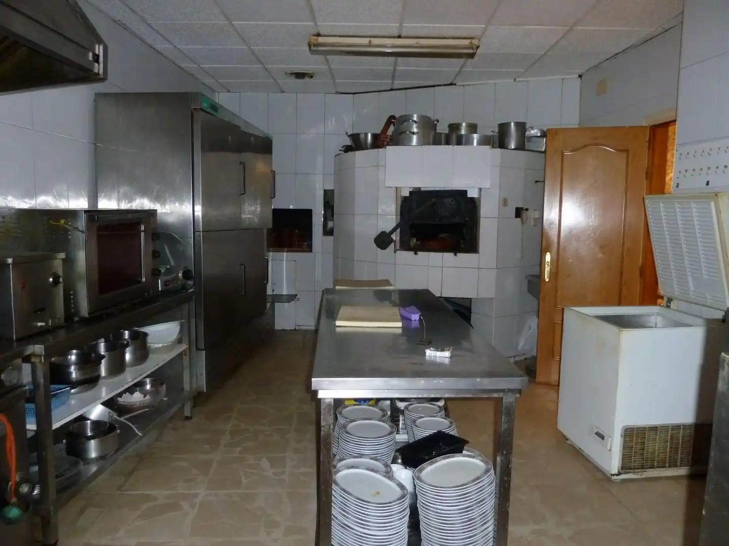 Cuina de Local en venda en Azuqueca de Henares amb Aire condicionat