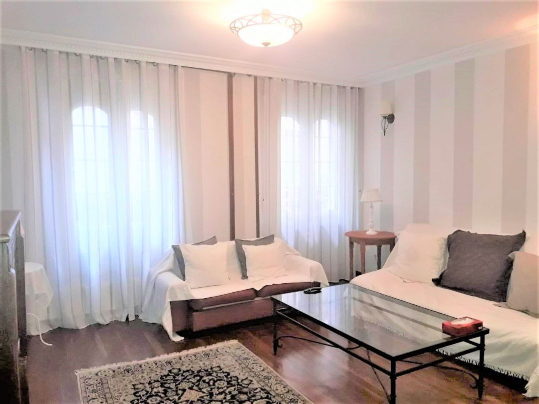 Living room of Flat to rent in Bilbao   with Heating and Balcony