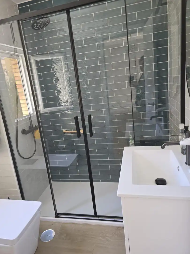 Bathroom of Flat for sale in Algeciras