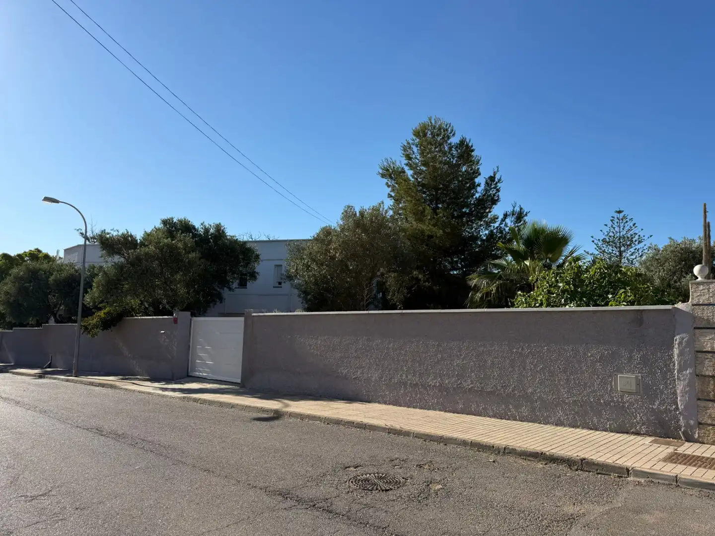 Vista exterior de Casa o xalet en venda en El Ejido amb Terrassa, Traster i Balcó