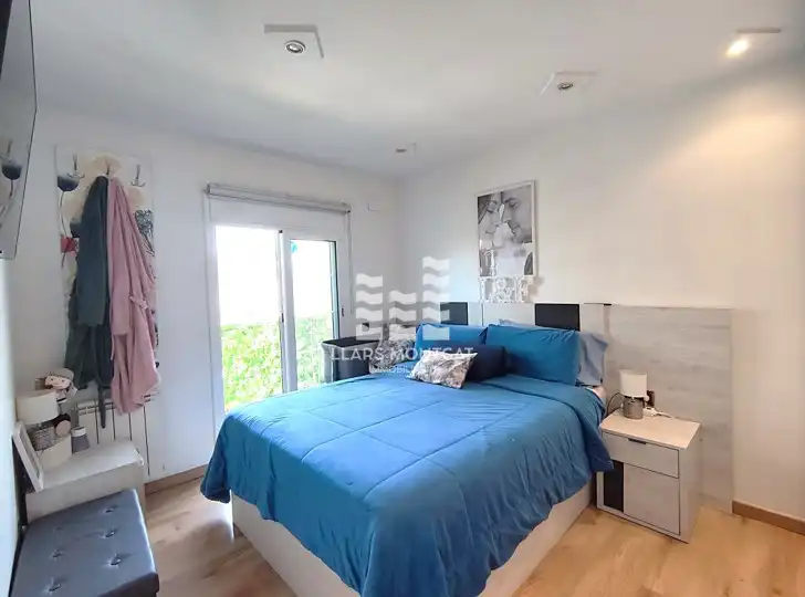 Dormitori de Pis en venda en Montgat amb Aire condicionat, Calefacció i Parquet