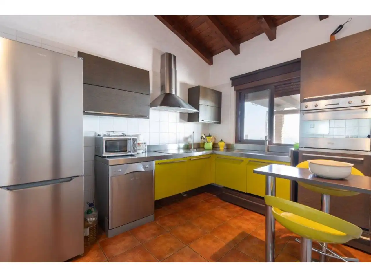 Cocina de Casa o chalet en venta en Almuñécar con Jardín privado, Terraza y Piscina