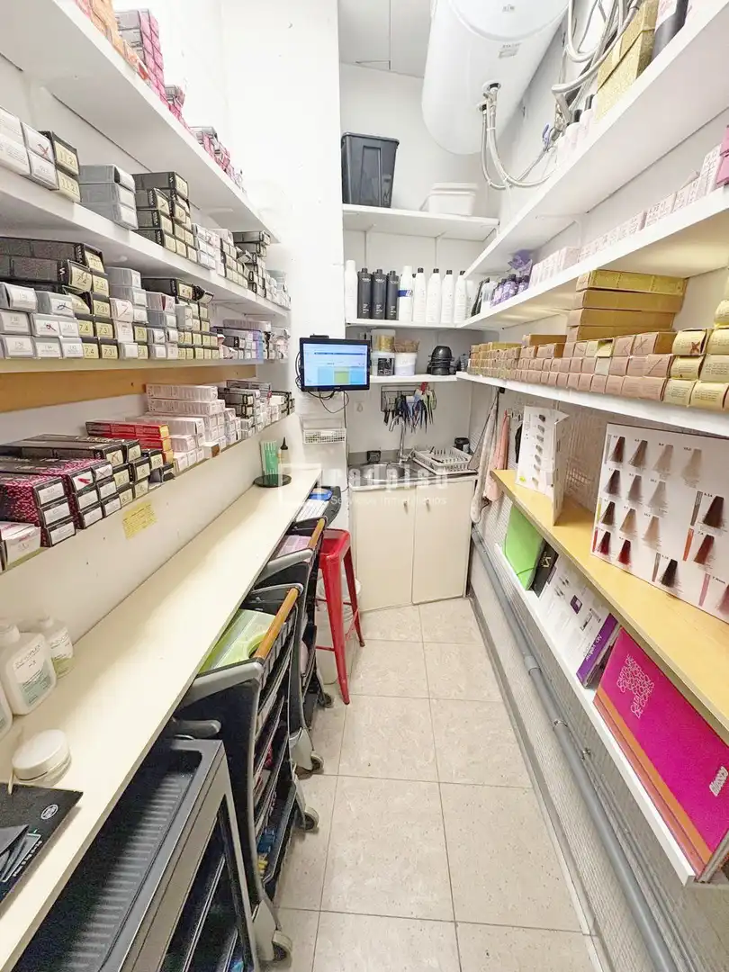 Local comercial en venta en Casco Urbano, imagen 12