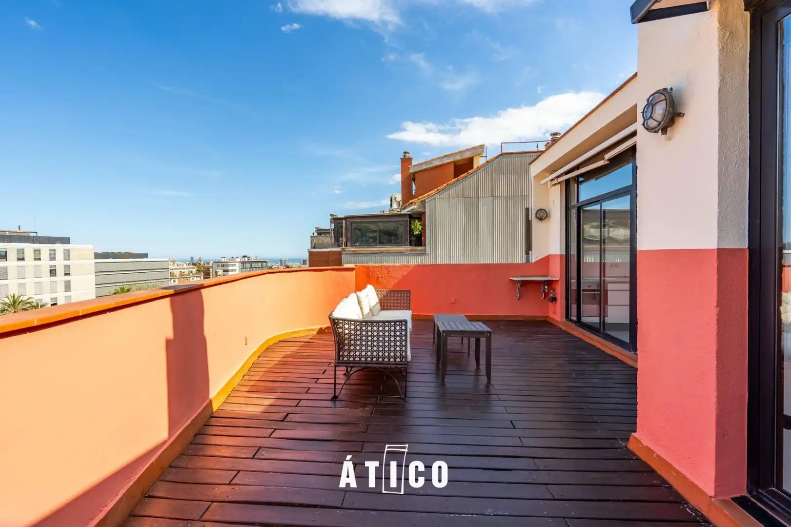 Attic for rent in Sarrià