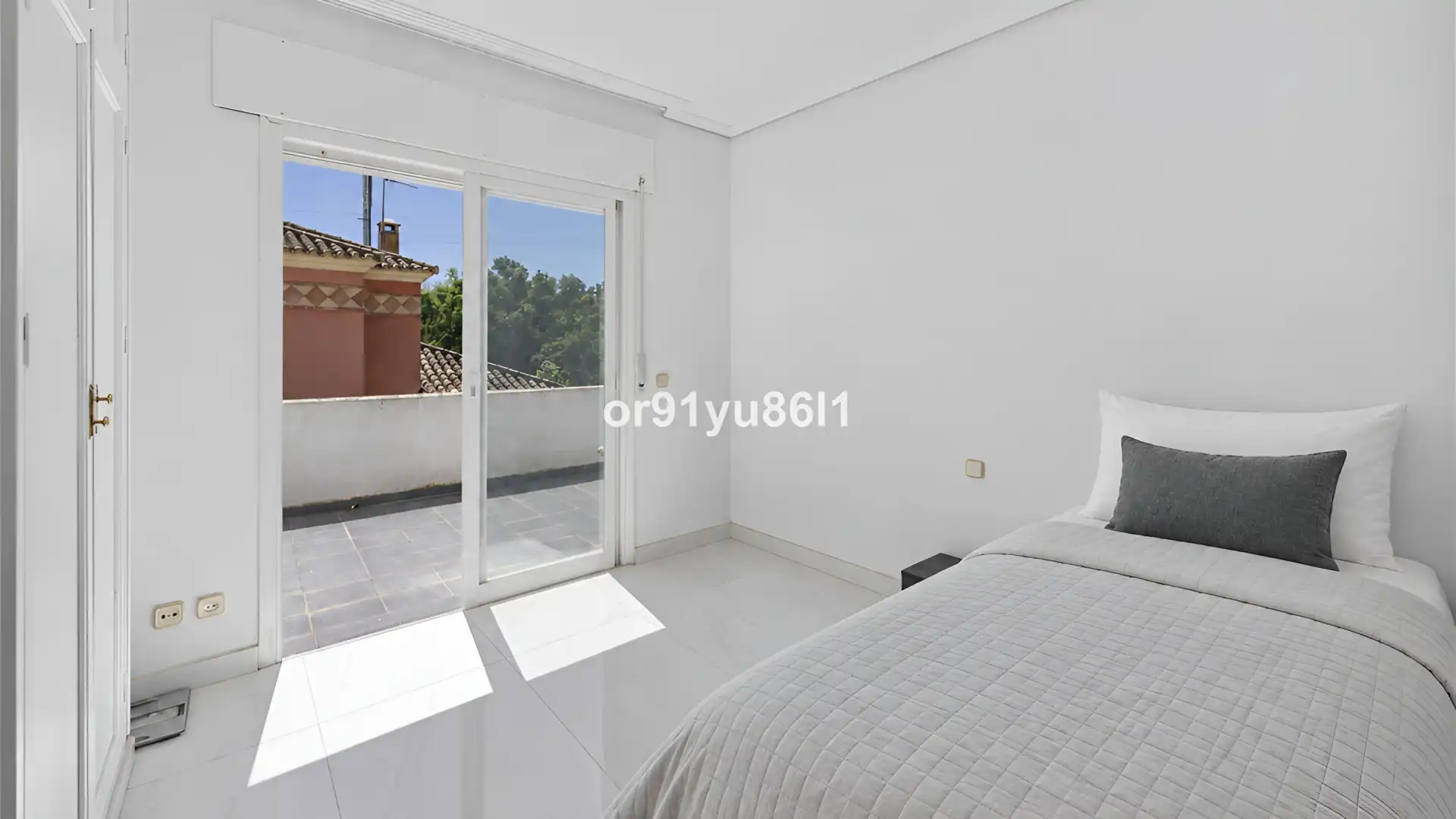 Casa con piscina en venta en Milla de Oro, imagen 18