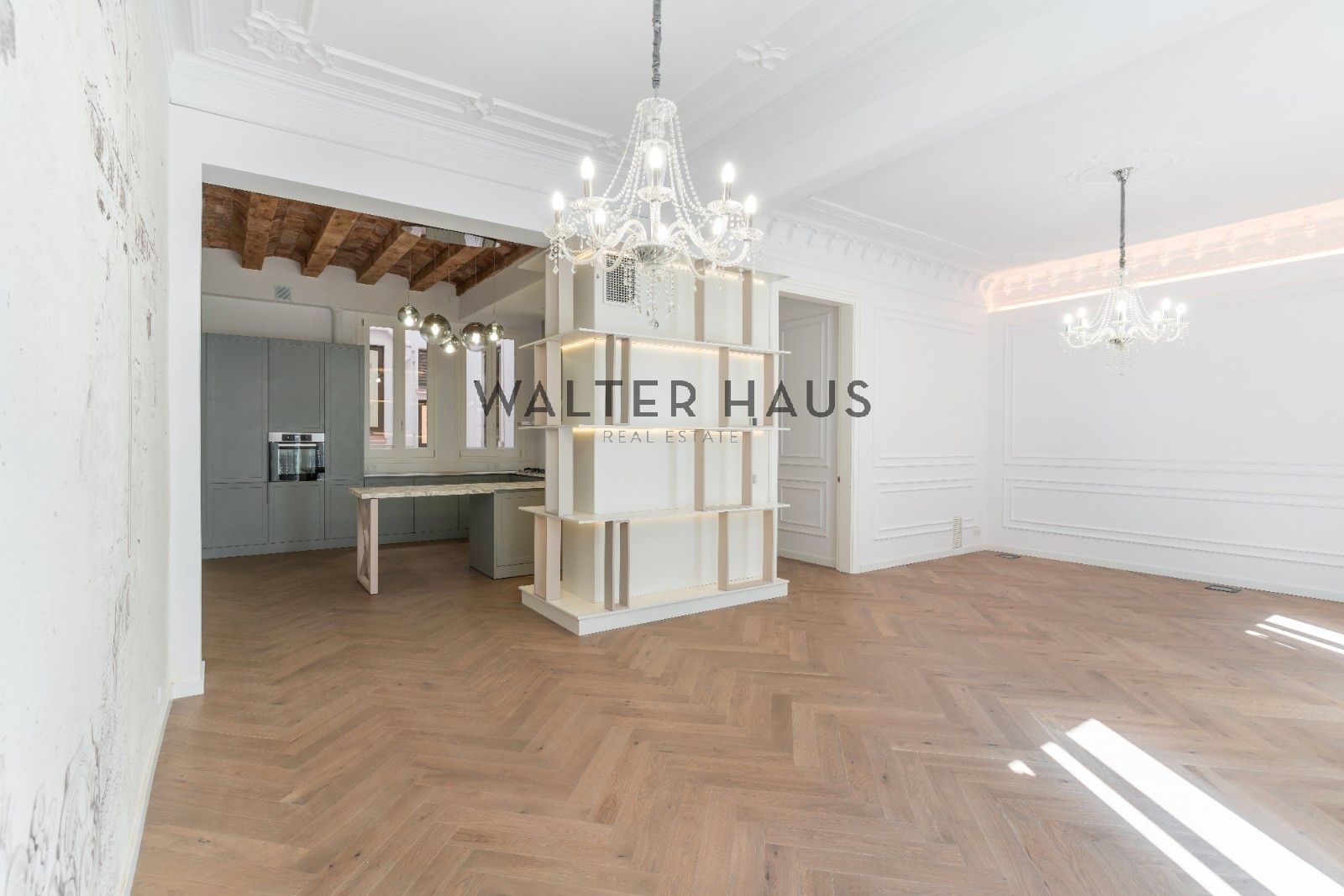 Dining room of Flat for sale in  Barcelona Capital  with Air Conditioner, Heating and Parquet flooring