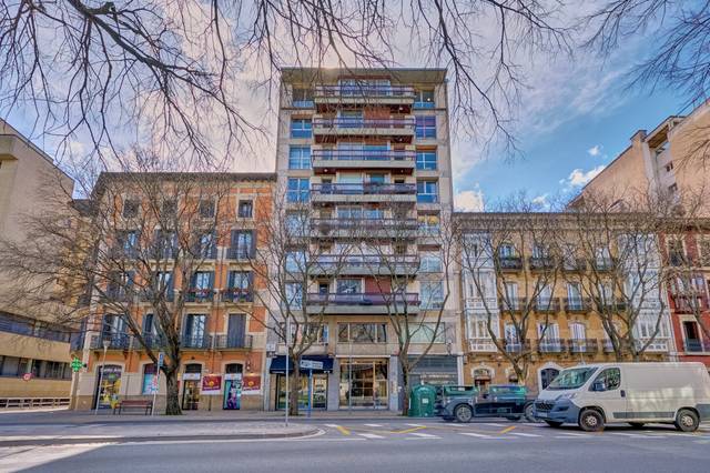 Piso en Alquiler en Pamplona-Iruña - CALLE NAVAS DE TOLOSA, 19 en 1º Ensanche