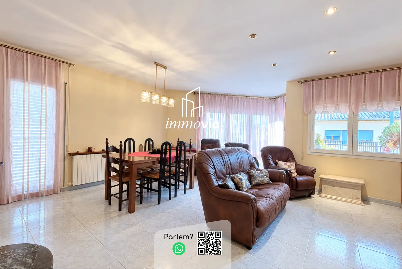 Adosado con terraza en venta en Carrer del Progrés, imagen 5