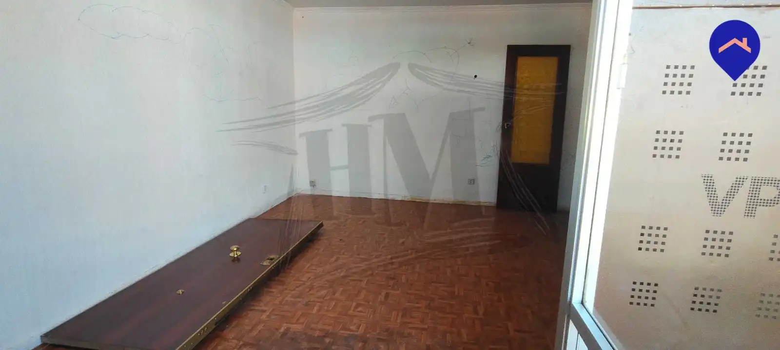 Piso en venta en Madrid con Calefacción, Terraza y Alarma