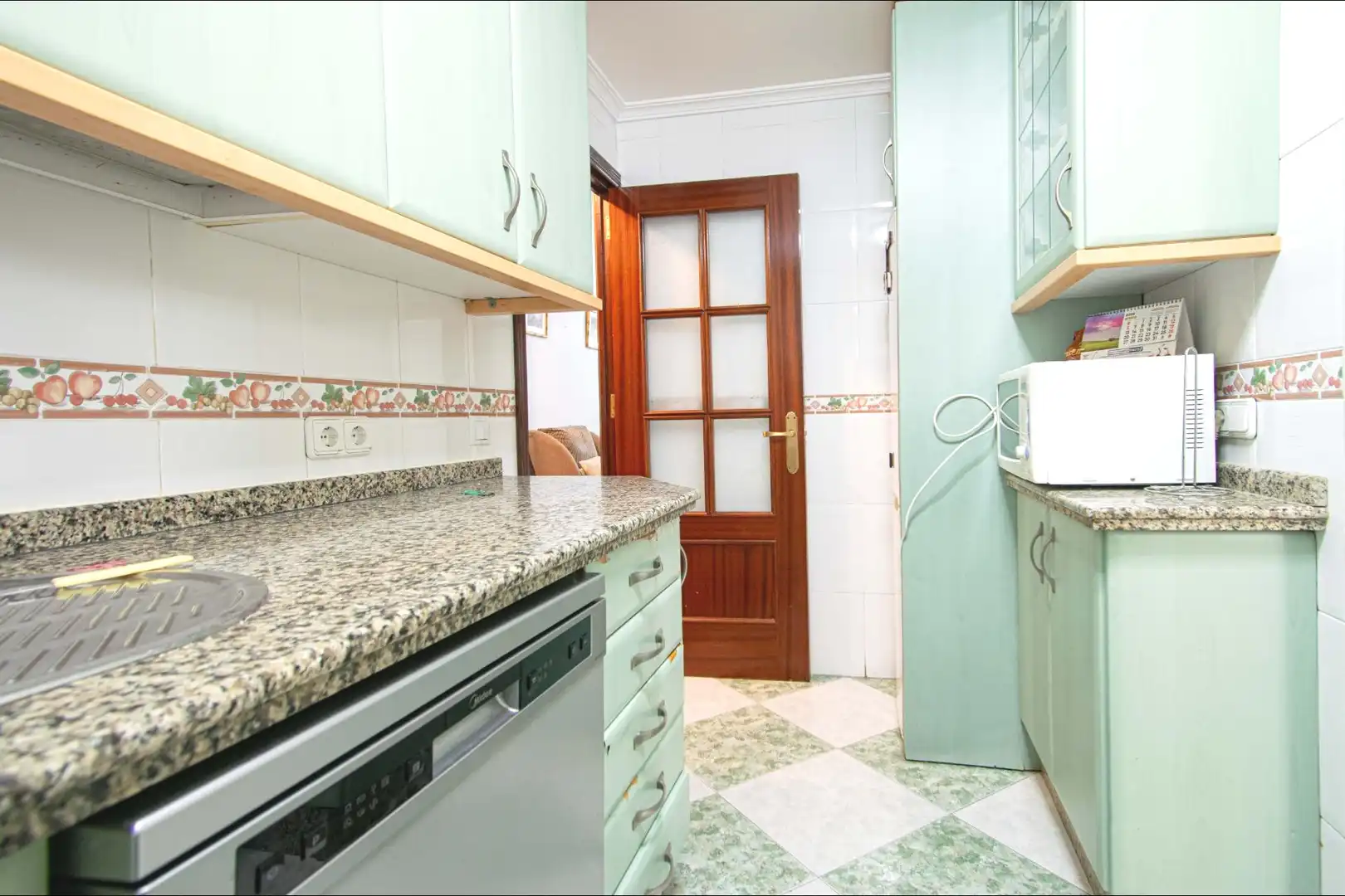 Kitchen of Ground floor for sale in Sevilla  with Air Conditioner and Heating