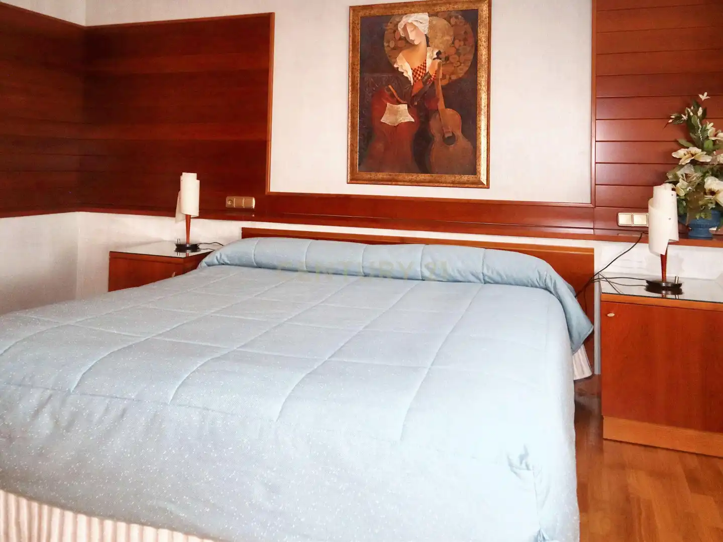 Habitación de Edificio en venta en Alba de Tormes con Alarma