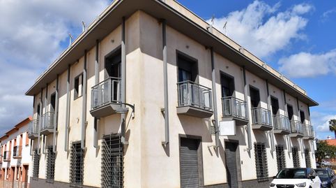 Foto 2 de Edificio en venta en San Bartolomé de la Torre, Huelva
