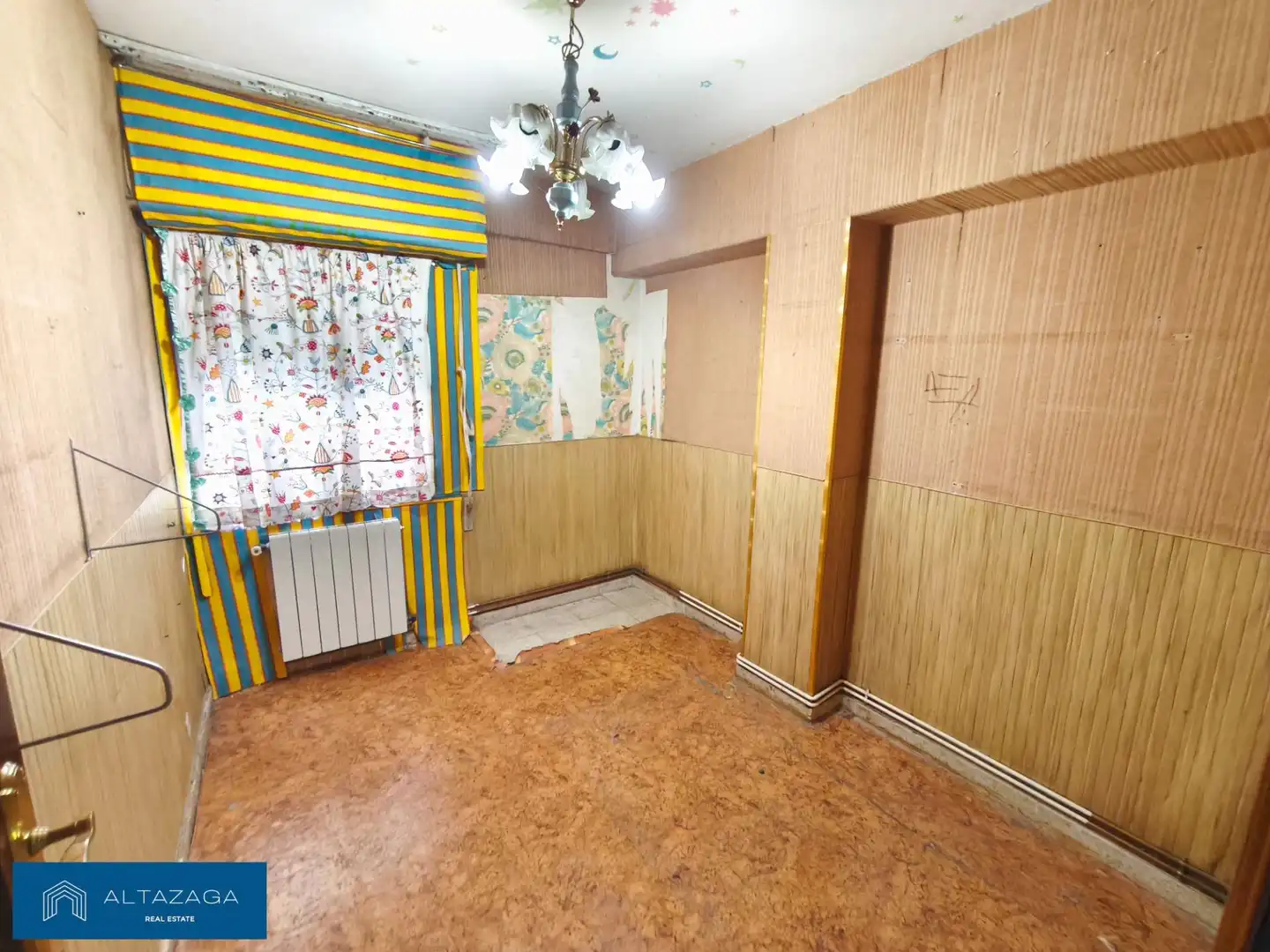 Habitación de Piso en venta en Alcobendas con Aire acondicionado, Calefacción y Jardín privado