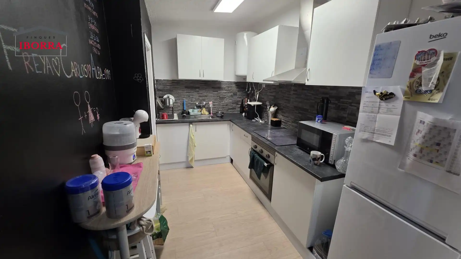 Cuina de Casa o xalet en venda en Maçanet de la Selva amb Jardí privat, Terrassa i Piscina