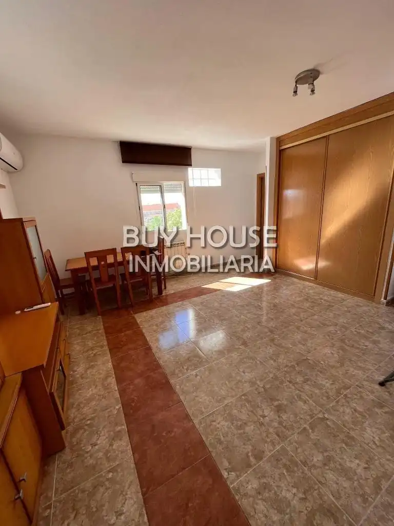 Piso en alquiler en Centro