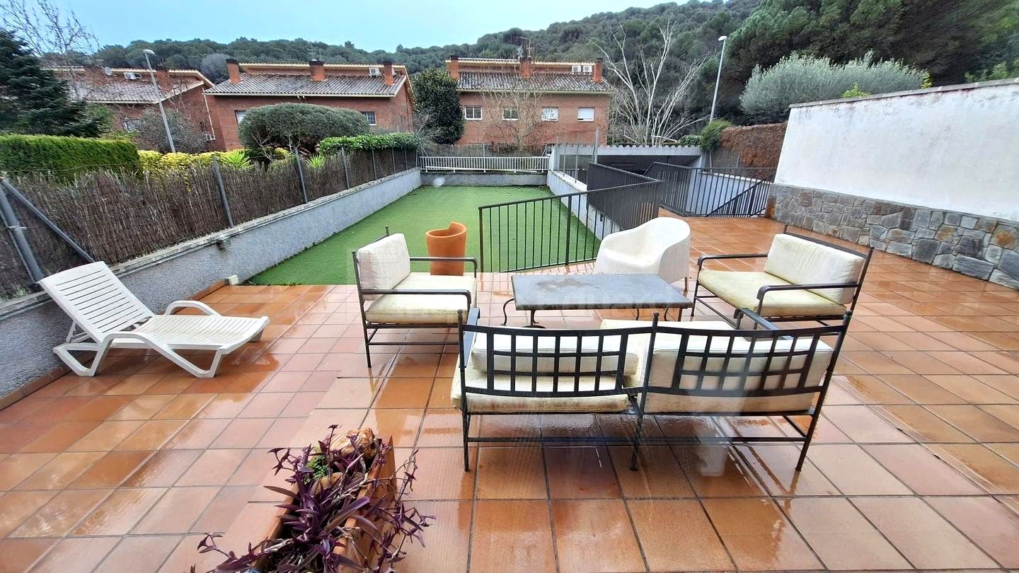 Terraza de Casa adosada en venta en Argentona con Calefacción y Jardín privado