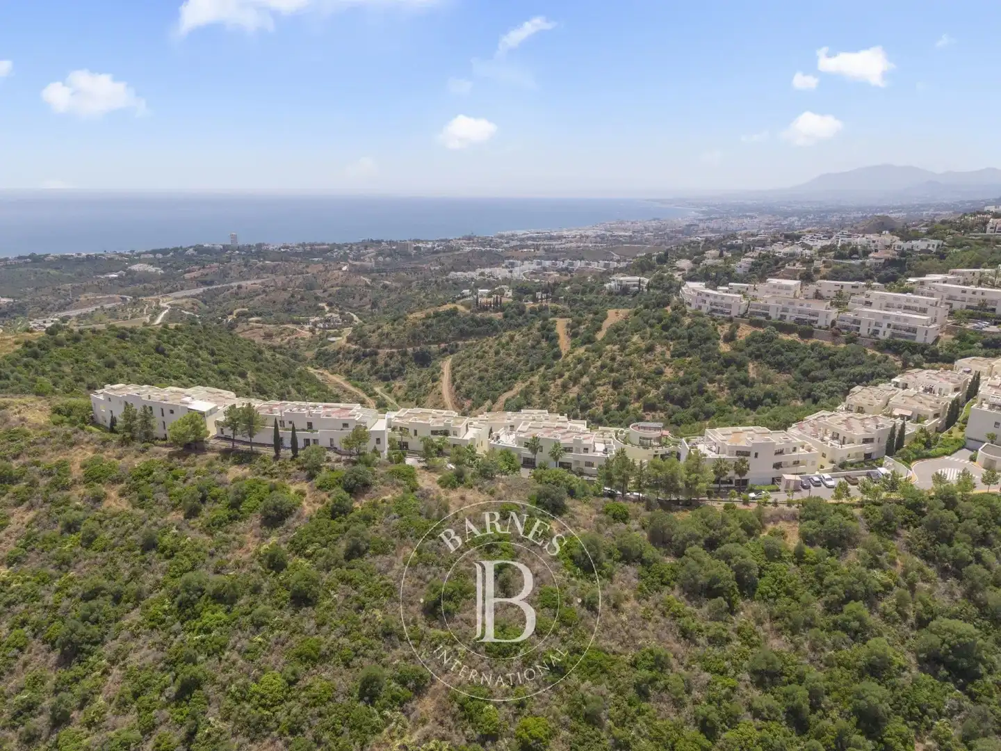 Vista exterior de Àtic en venda en Marbella amb Aire condicionat, Calefacció i Terrassa