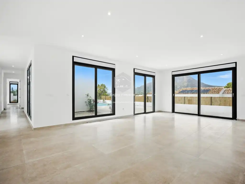 Houses for sale in Partides comunes - Adsubia