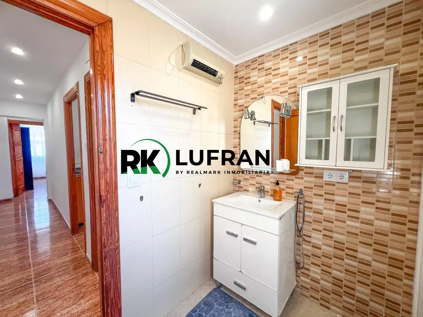 Baño de Piso en venta en Alicante / Alacant con Balcón