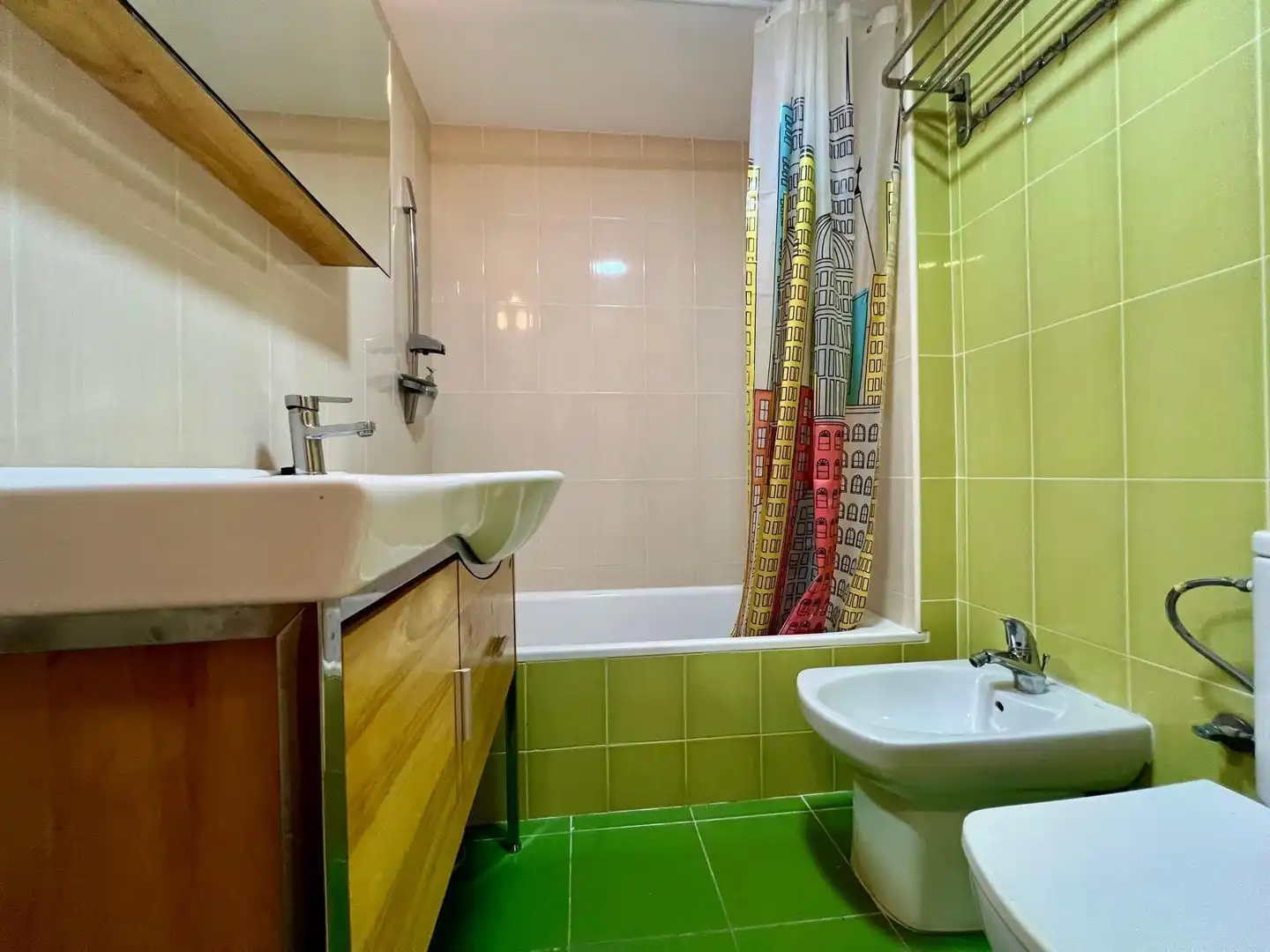 Bathroom of Flat for sale in Benidorm  with Terrace and Balcony