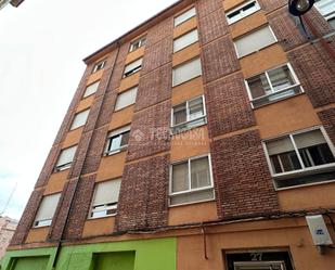 Exterior view of Flat for sale in León Capital   with Heating, Parquet flooring and Terrace
