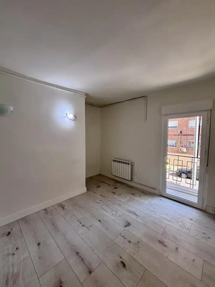 Habitación de Casa o chalet en venta en Coslada con Jardín privado y Terraza