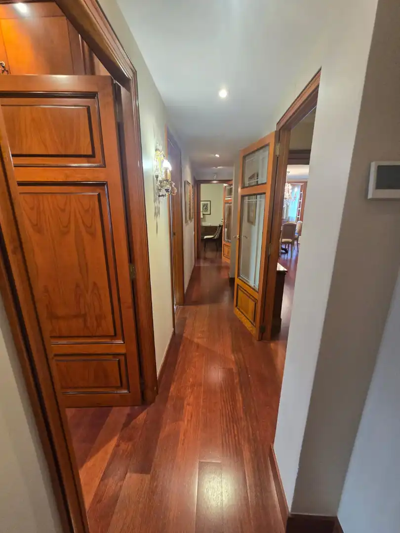Flat for rent in Valencia  with Air Conditioner, Heating and Parquet flooring
