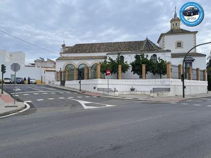 Vista exterior de Casa o xalet en venda en Jerez de la Frontera amb Aire condicionat, Terrassa i Traster