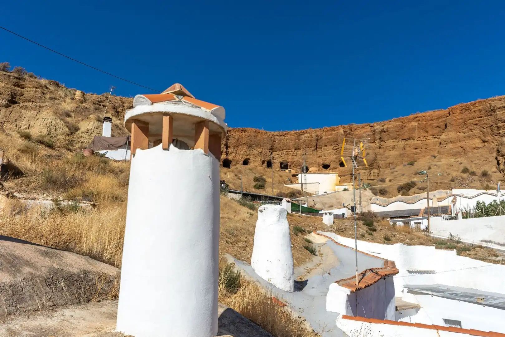 Exterior view of Country homes for sale in Guadix  with Terrace, Storage room and Furnished