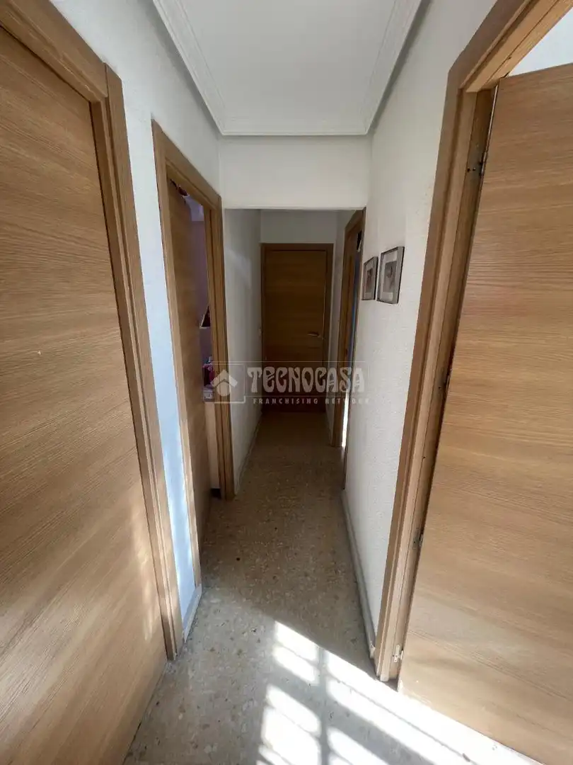 Flat for sale in Sevilla  with Air Conditioner and Terrace