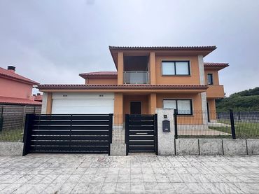 Casa en venta en A Malata - Catabois - Ciudad Jardín