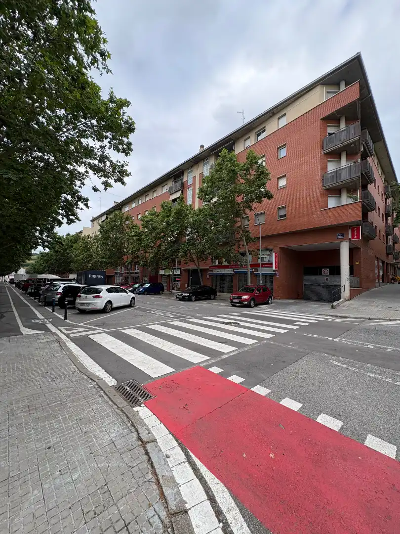 Exterior view of Flat for sale in Terrassa  with Air Conditioner, Heating and Private garden
