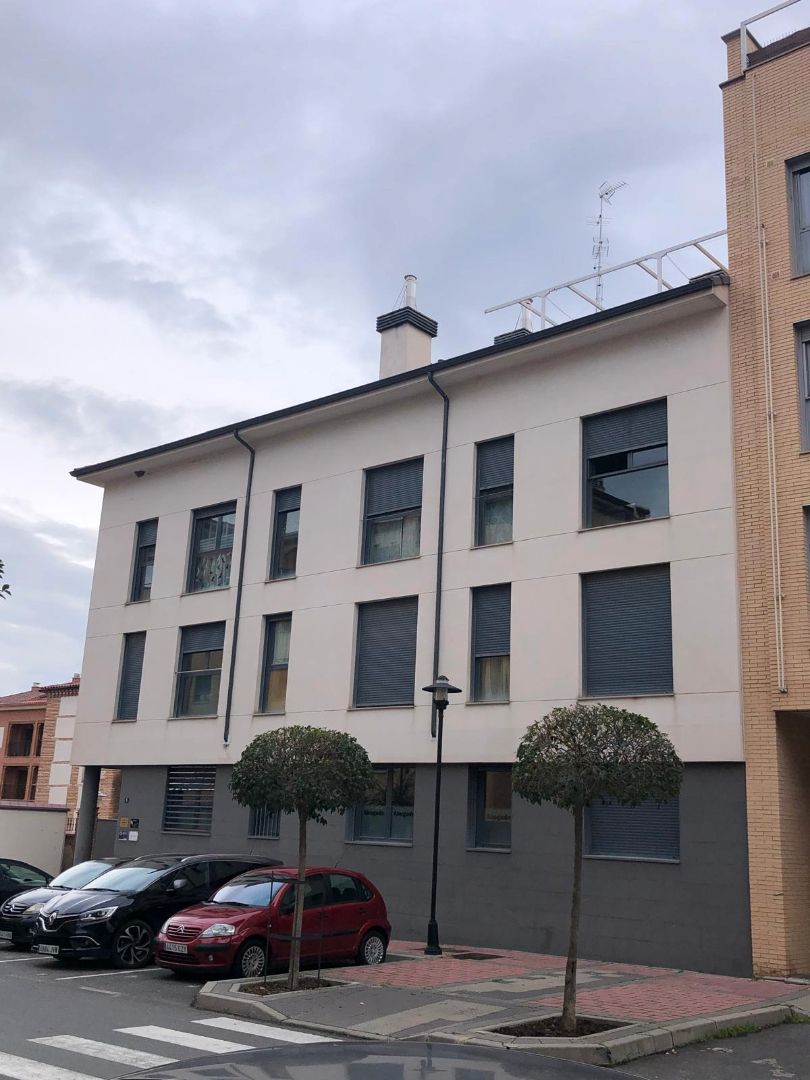 Exterior view of Attic for sale in Arévalo  with Furnished