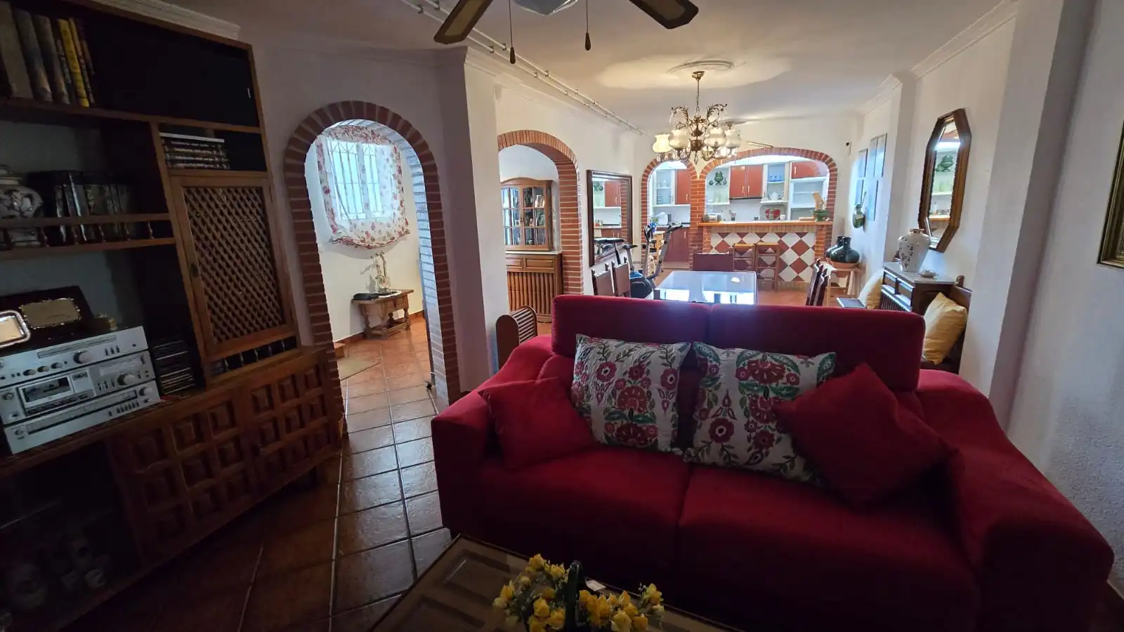 Sala d'estar de Casa o xalet en venda en Úbeda amb Aire condicionat, Calefacció i Jardí privat