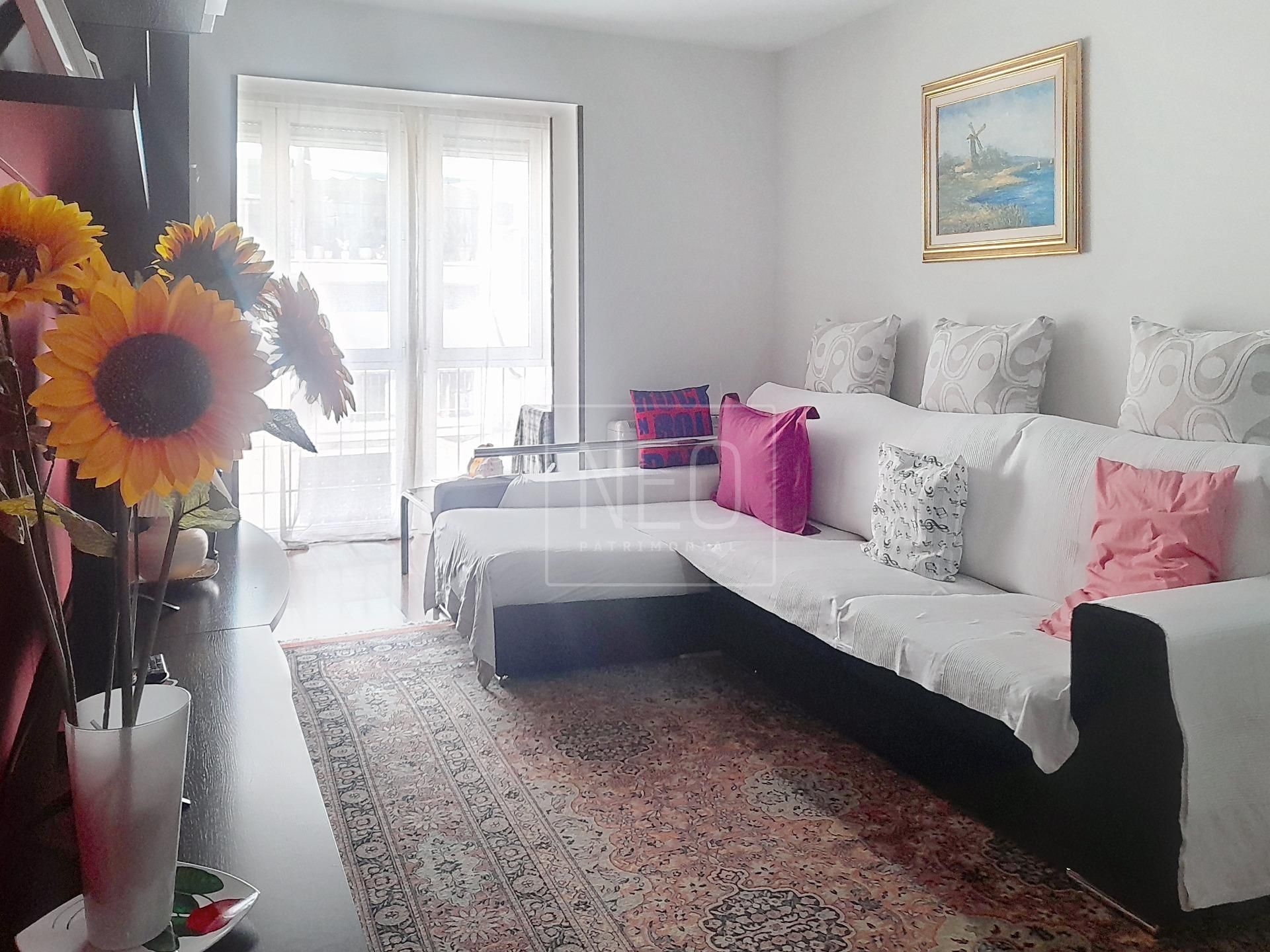 Living room of Flat for sale in  Madrid Capital  with Air Conditioner and Terrace