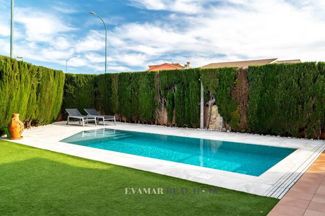 Casa-chalet en Venta en Sa Cabana - Can Carbonell - Ses Cases Noves