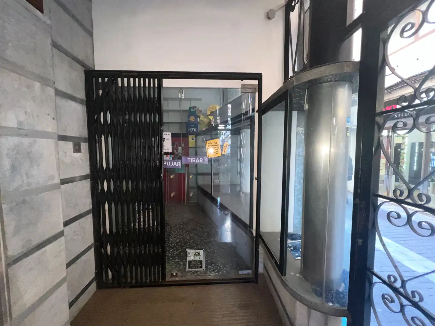 Geschaftsraum zur Miete in Murcia