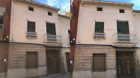 CASA DE PUEBLO A LA VENTA EN MONCADA.