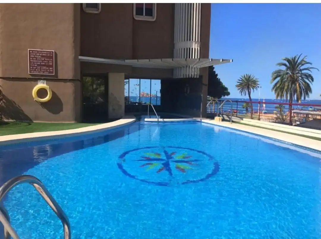 Swimming pool of Flat for rent in Benidorm  with Furnished