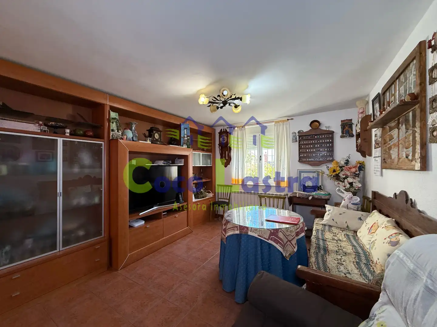 Sala de estar de Casa o chalet en venta en Arapiles con Calefacción, Terraza y Horno