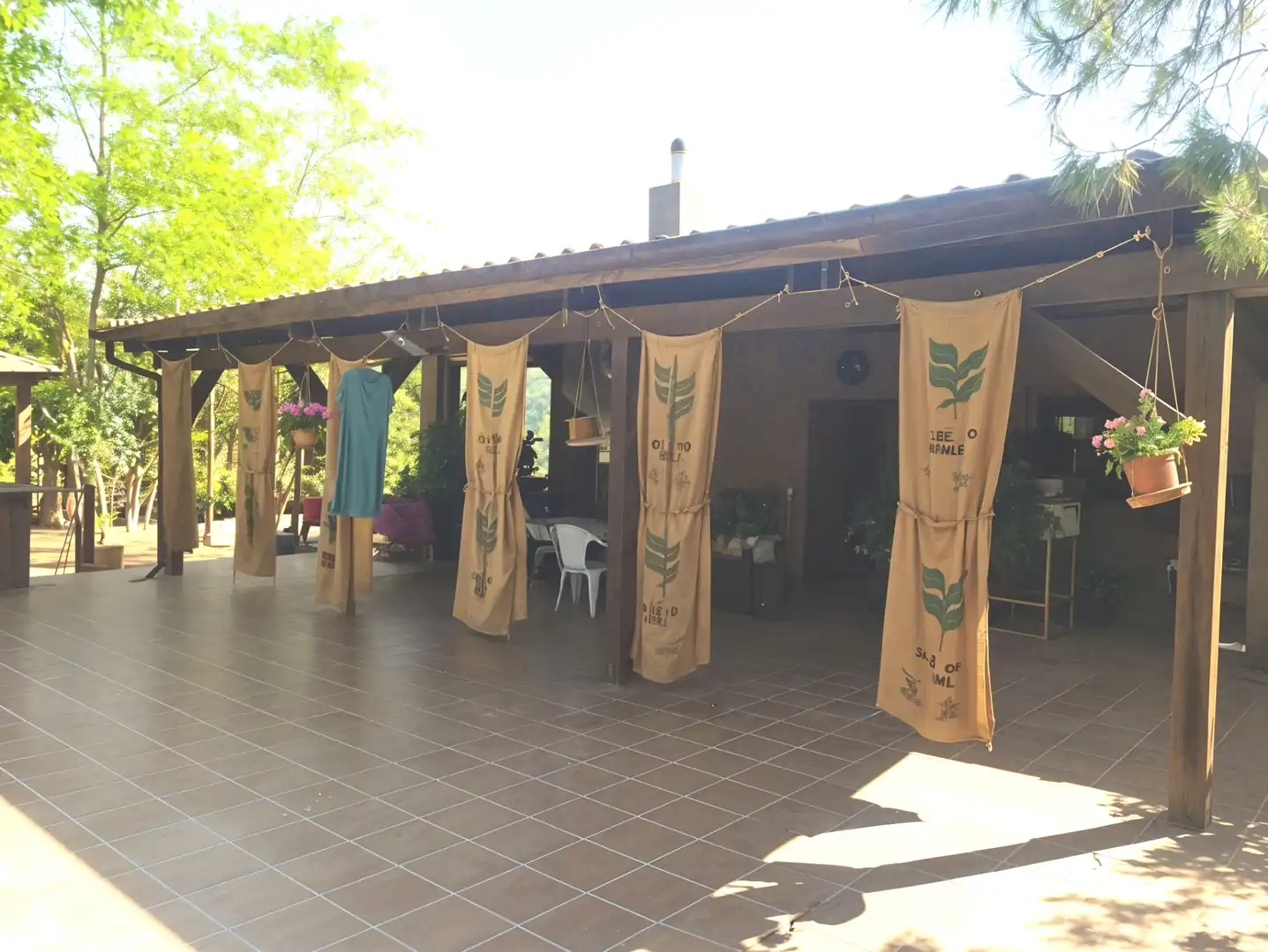 Terrassa de Finca rústica en venda en Puebla de Sancho Pérez amb Aire condicionat, Jardí privat i Traster