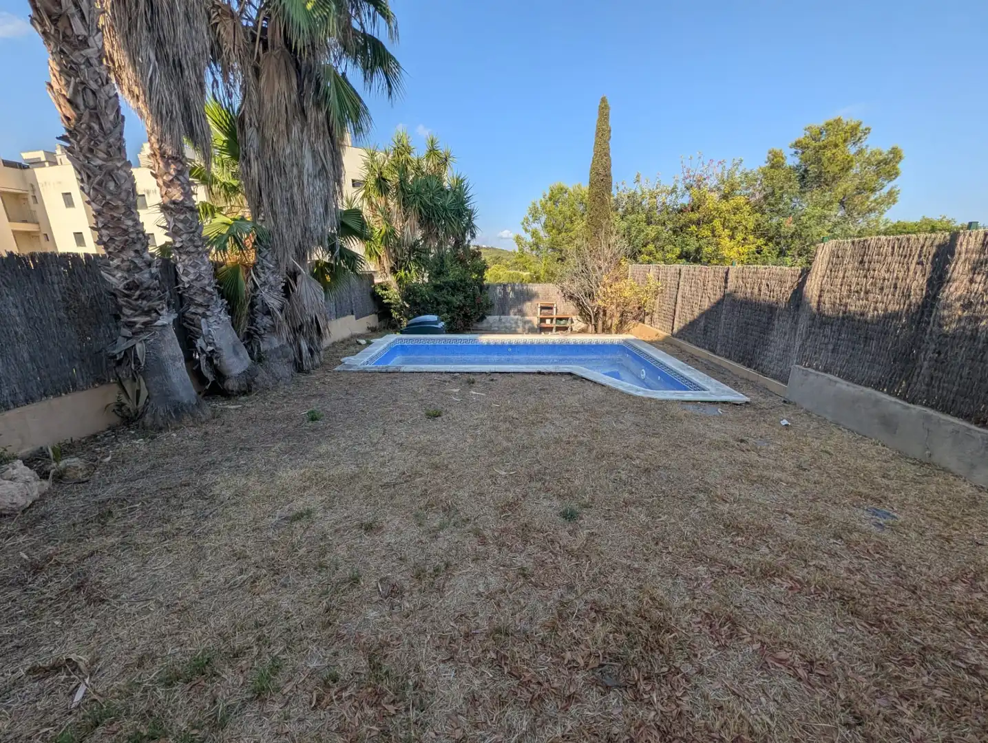 Reihenhaus mit Pool zum Verkauf in Carrer Montserrat Roig, imagen 5