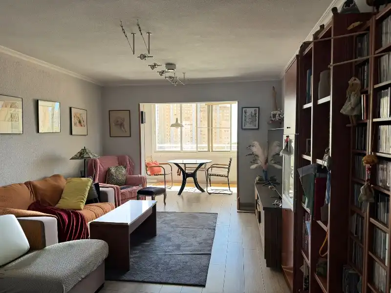 Wohnzimmer von Wohnungen zum Verkauf in El Campello mit Klimaanlage, Heizung und Parkett