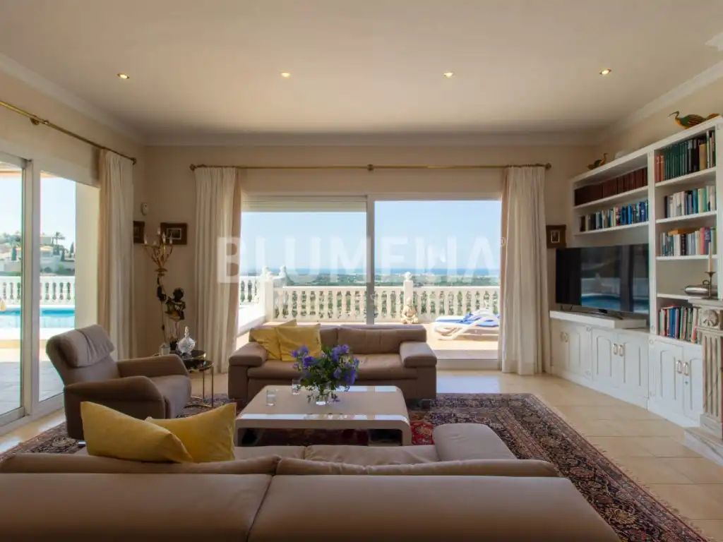 Houses for sale in Calle Hebe, La Pedrera - Vessanes