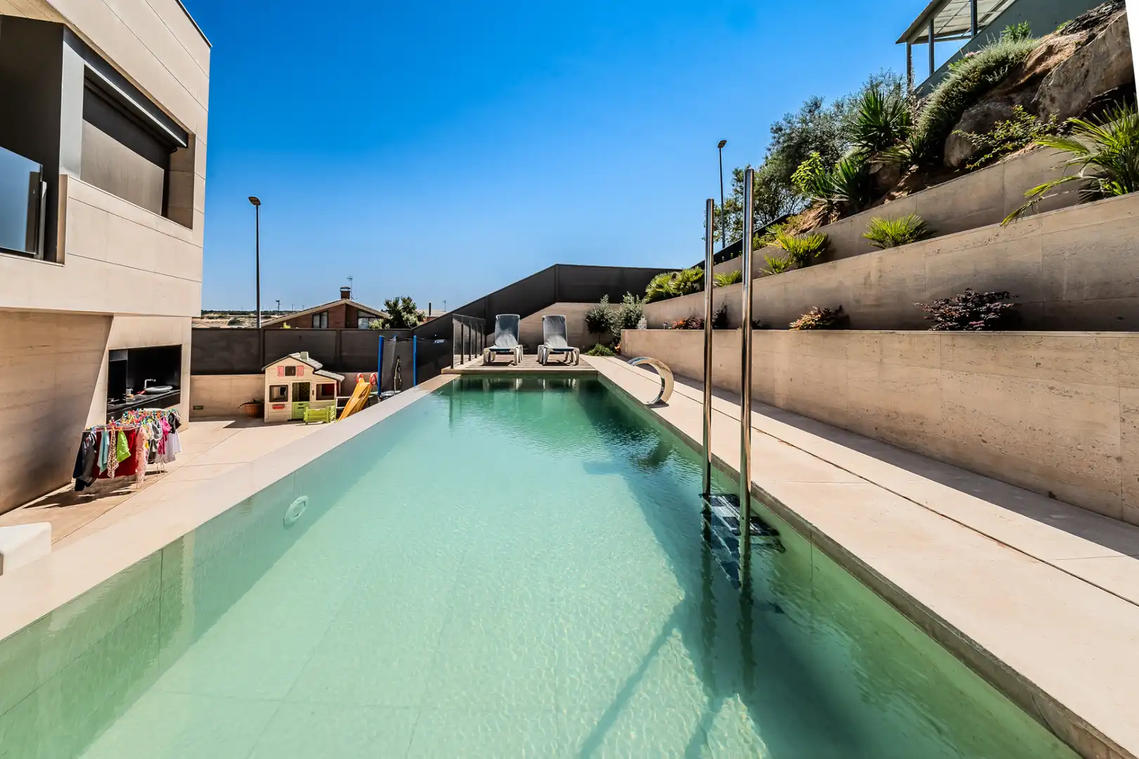 Piscina de Casa o xalet en venda en Tàrrega amb Aire condicionat, Jardí privat i Terrassa