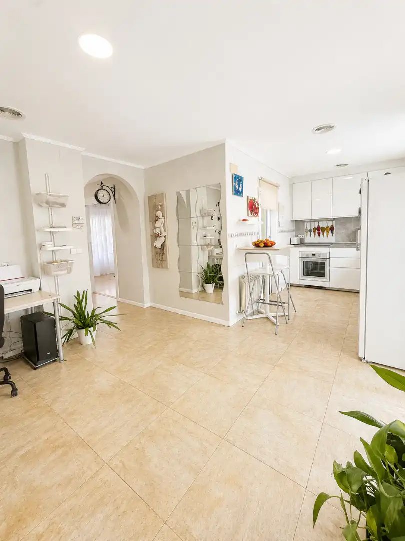 Cocina de Casa adosada en venta en Alcantarilla con Aire acondicionado, Calefacción y Parquet